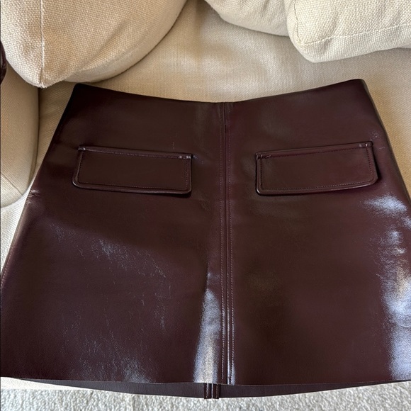 Coffee 2 piece faux leather skirt set H&M - Picture 4 of 5